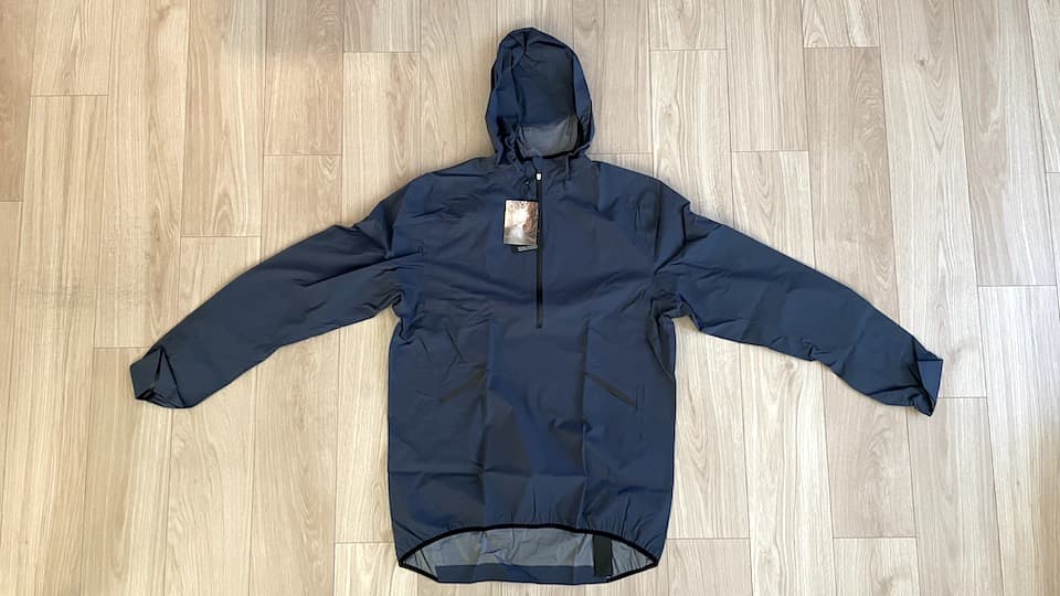 レビュー】On ウォータープルーフ アノラック：完全防水ジャケット