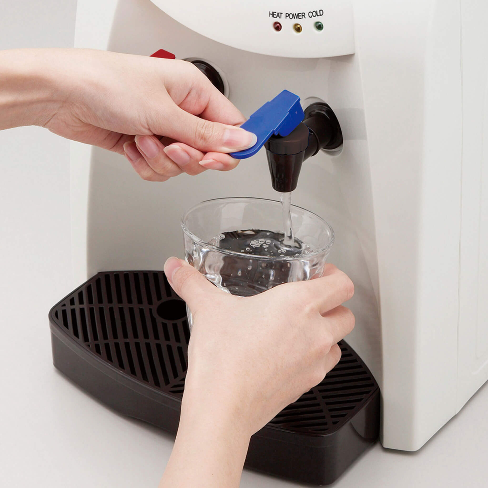 Toffy ウォーターサーバー【卓上型温冷両用タイプ】 ｜ Toffy公式