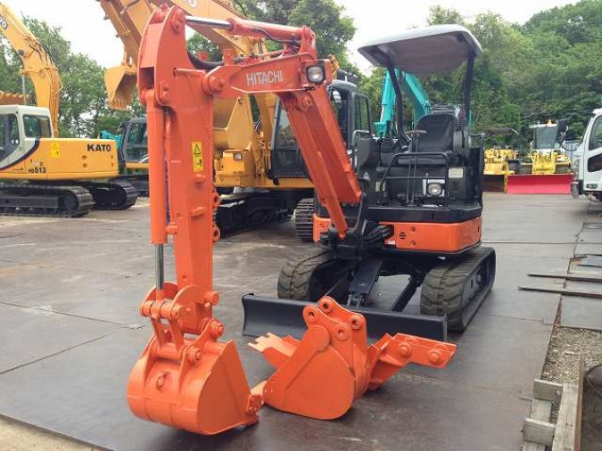 日立建機 ZX27U-2 ミニユンボ（ミニショベル）2t~3t 中古重機・建機