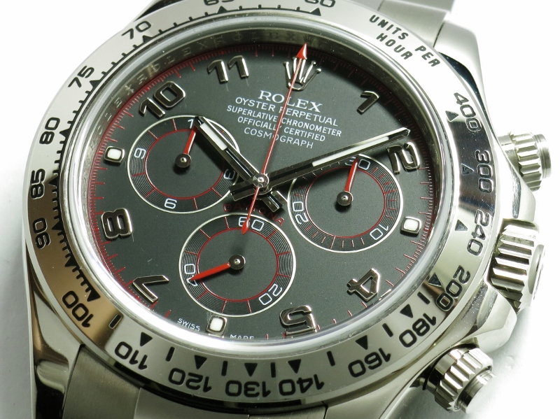 無垢デイトナ 116509 赤針がブラックの文字盤に映える！ | ロレックス