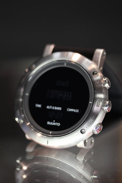 SUUNTO買取】スント コア ブラッシュスチール SS020339000｜滋賀県の質屋