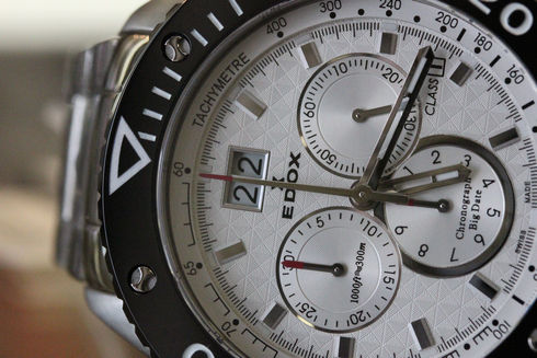 エドックス【EDOX】クラスワン クロノグラフ ビッグデイトを買い取り