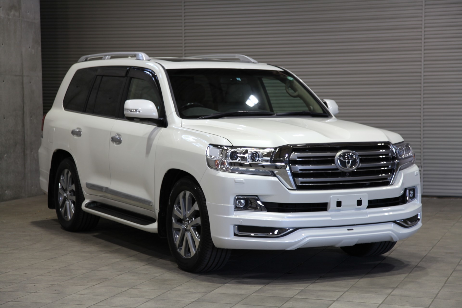 TOPRANK GLOBAL | Find top quality used cars from our stock