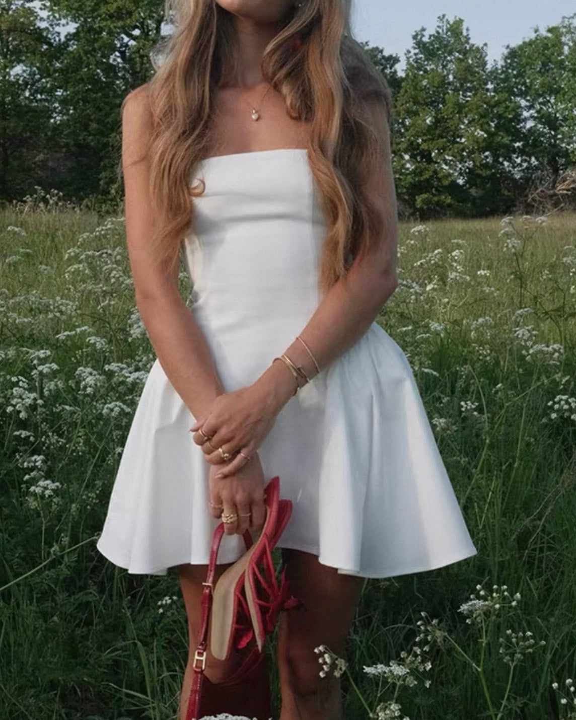 チューブトップペプラムワンピース（カップ付き） – TORUGATO