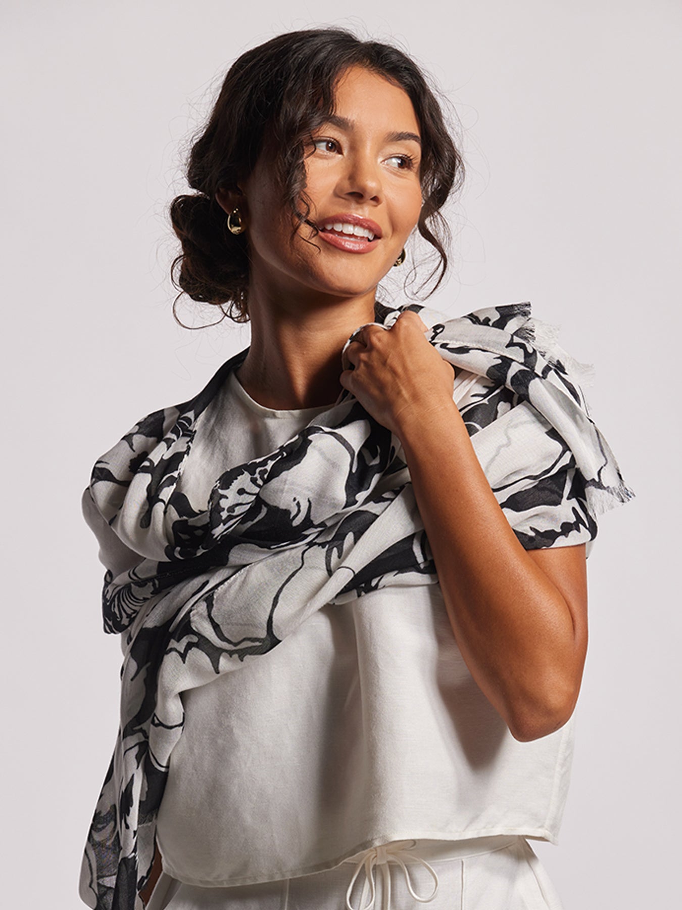 Pure Energy Scarf – Tori Richard