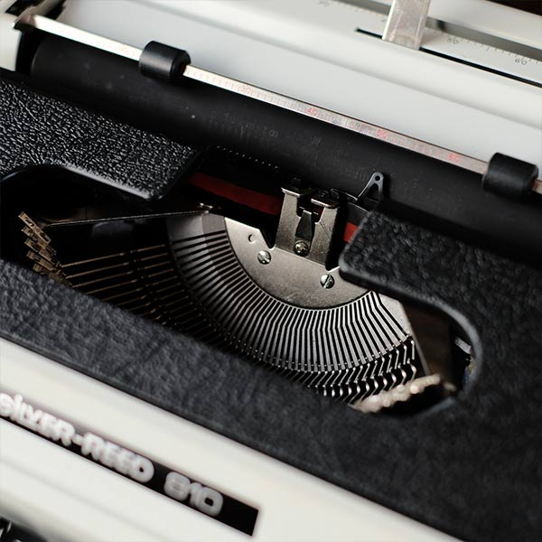 SILVER REED 810 タイプライター – zakka store towi