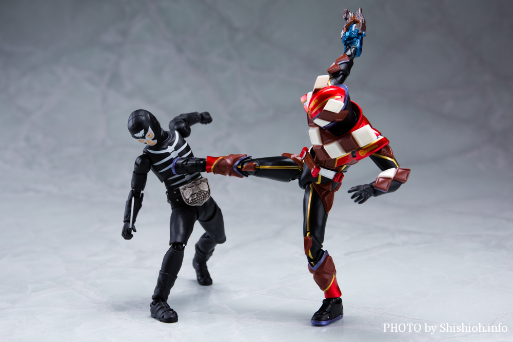 レビュー】S.H.Figuarts 仮面ライダーヴァレン チョコドンフォーム