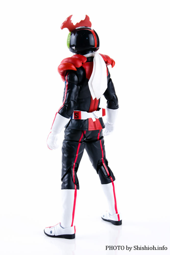 レビュー】S.H.Figuarts（真骨彫製法） 仮面ライダーストロンガー