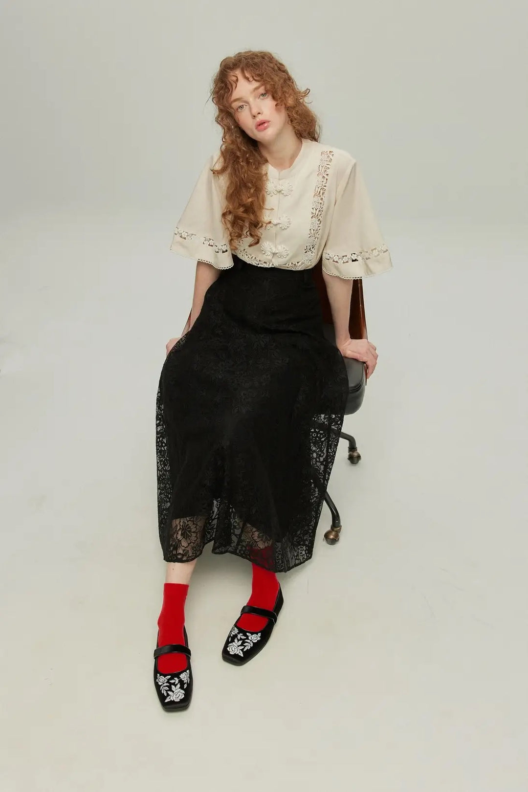 TNEWTIESオリジナル刺繍パンプス-Black – Tnewties