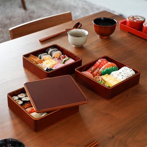 楽天市場】飛騨春慶 元田漆器 隅丸三段重 伝統工芸品 木製 お重箱