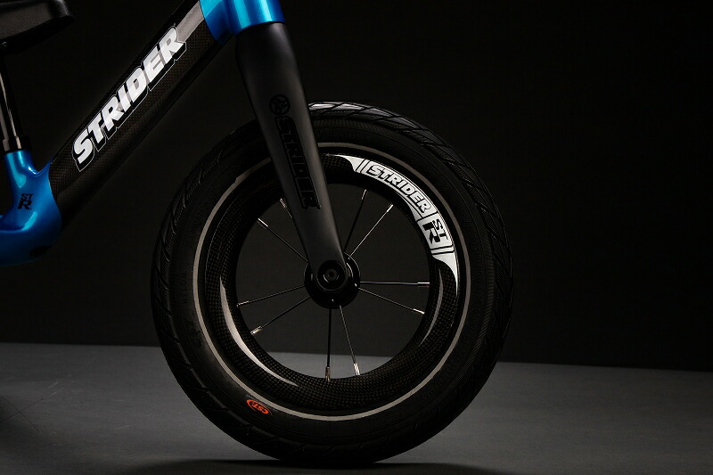 楽天市場】ストライダー ST-R 《ブルー》 正規品 STRIDER 安心2年保証