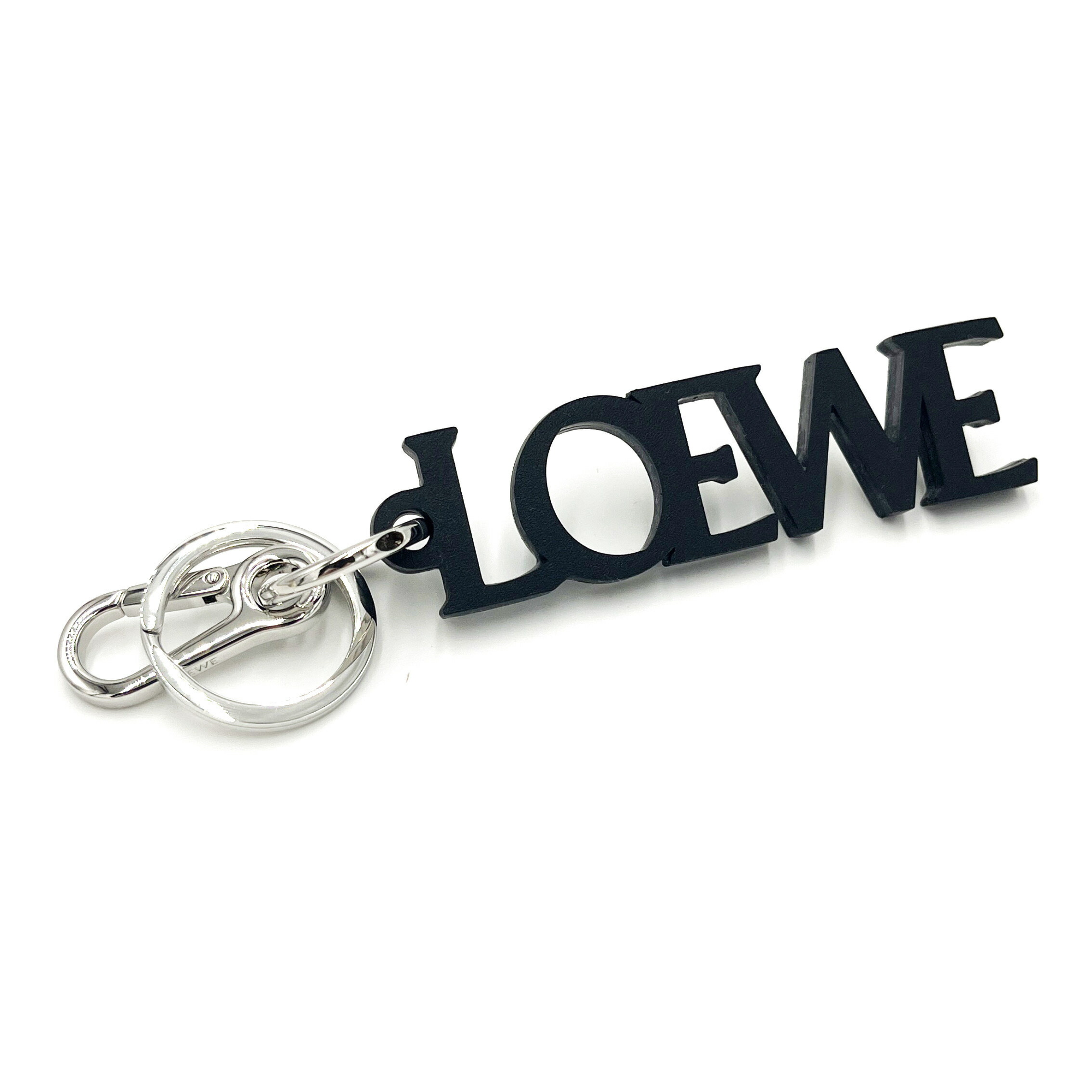 LOEWEチャーム⭐︎キーリング（毎日自動値下げ中）6月上旬に一旦掲載
