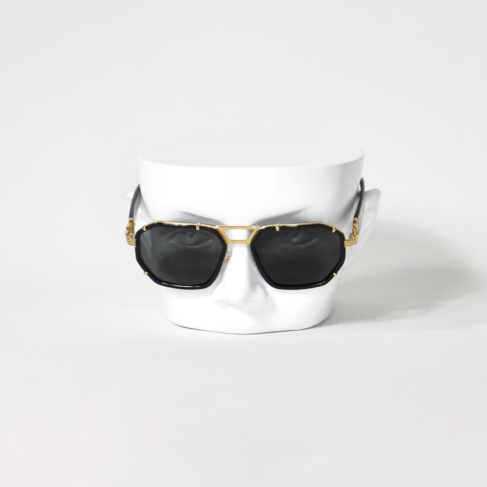 楽天市場】ヴェルサーチ サングラス メデューサ ブラック ゴールド