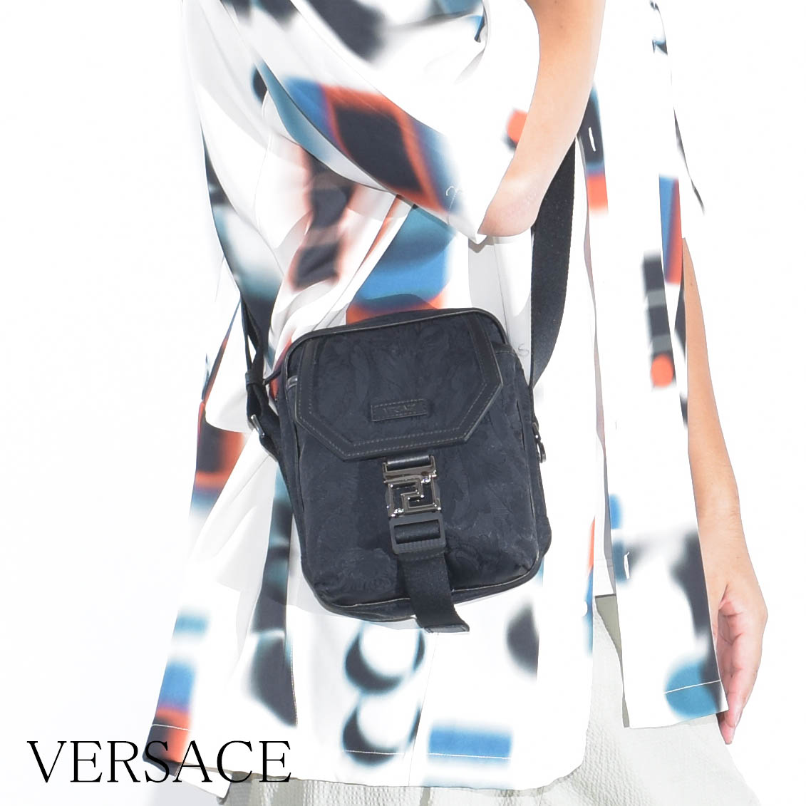 ヴェルサーチ(VERSACE) メッセンジャーバッグ | 通販・人気ランキング