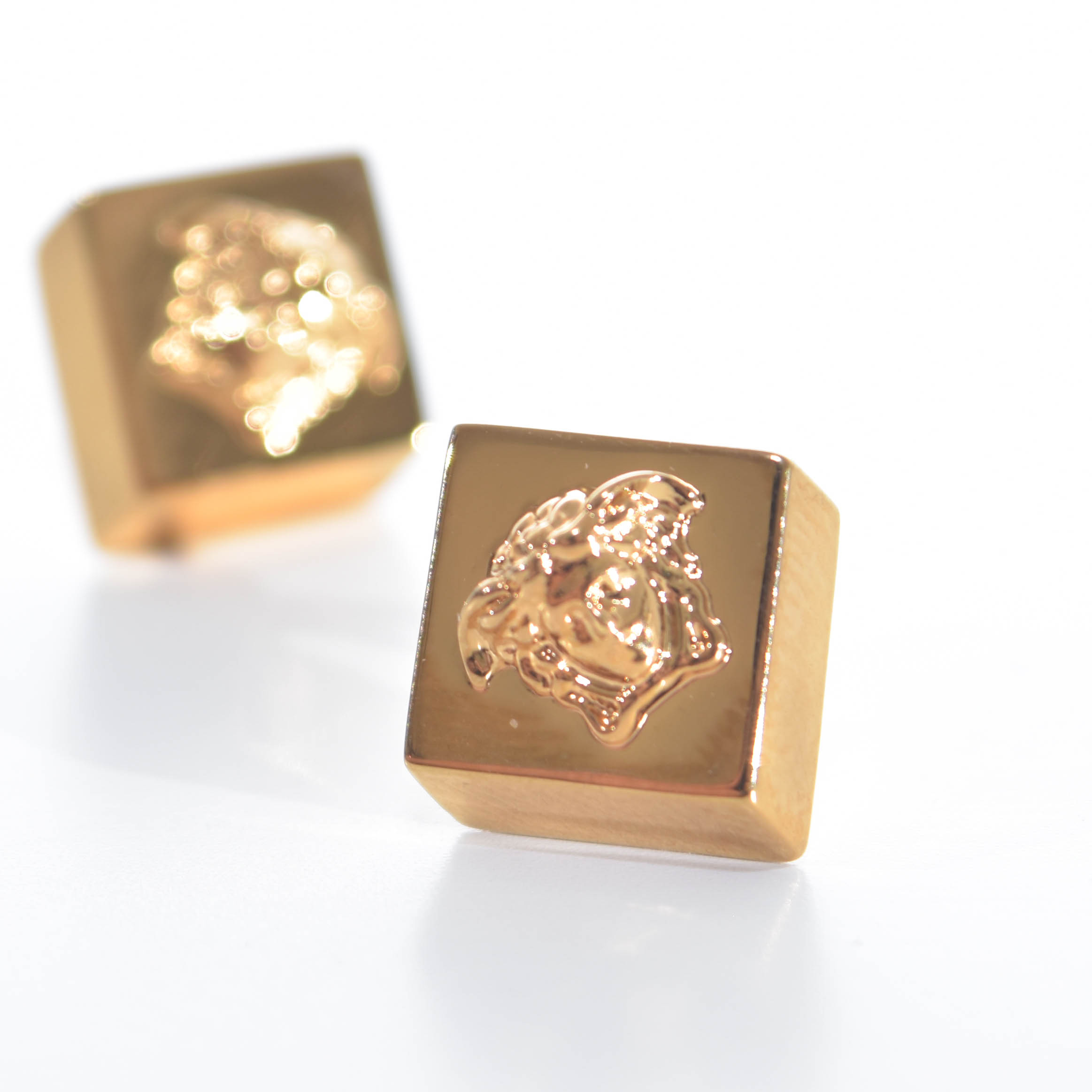 楽天市場】ヴェルサーチ ピアス 両耳 VERSACE メンズ レディース