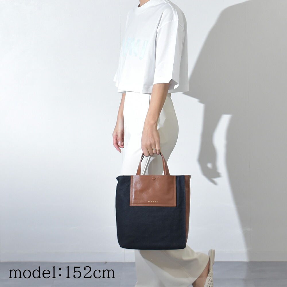 楽天市場】マルニ バッグ デニム 本革 ネイビー ブラウン 縦型 ロゴ