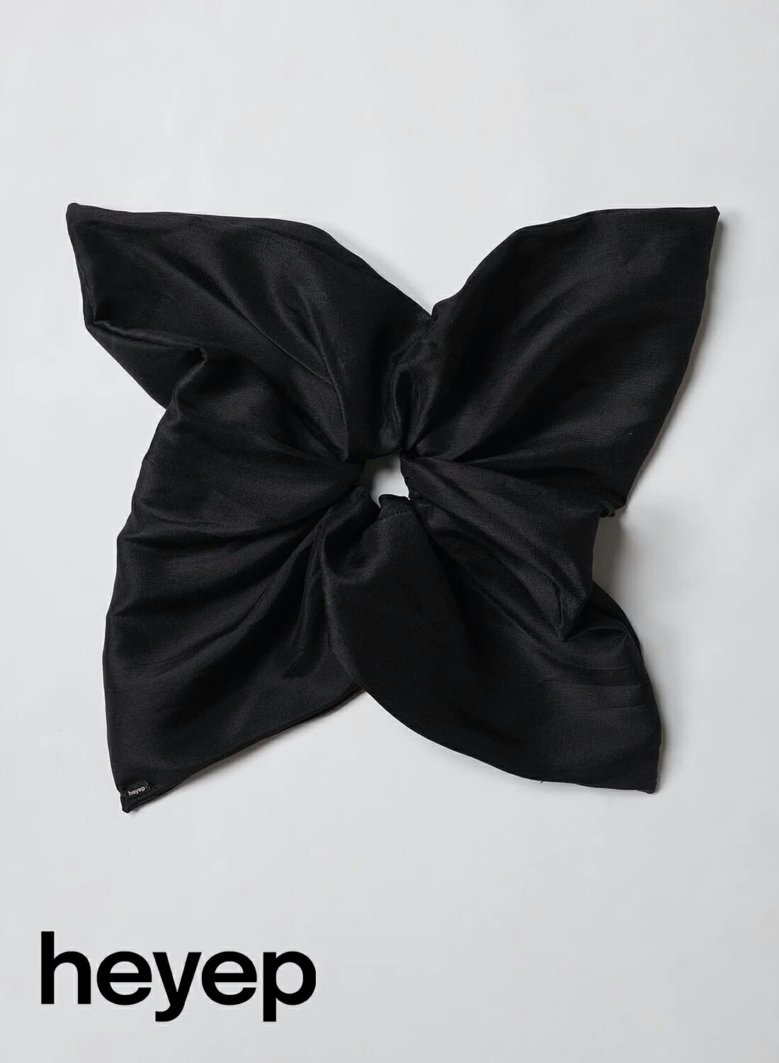 楽天市場】heyep(ヘイップ)/Silk Square Large Scrunchie(シルク
