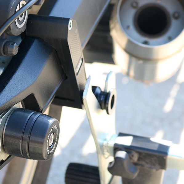 楽天市場】ドゥカティ スクランブラー800 スイングアーム スプール