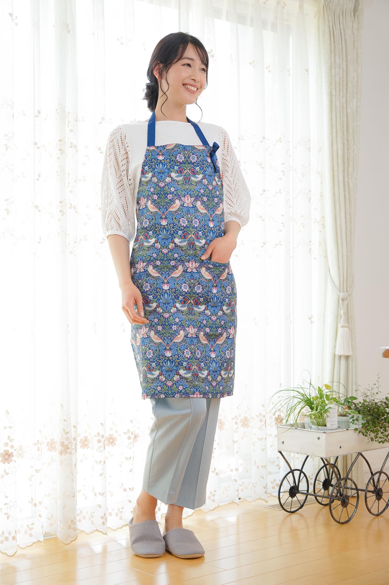 楽天市場】モリス エレガントエプロン いちご泥棒 ウィリアム モリス