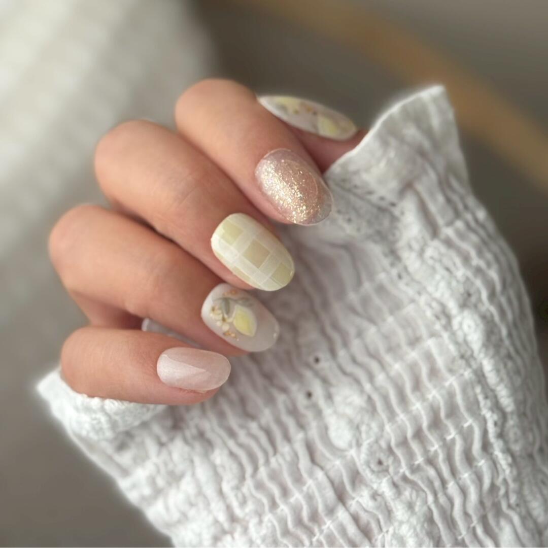 楽天市場】オーダーネイルチップ ふんわりレモンネイル 〜ネイルチップ