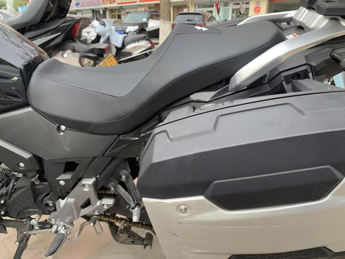 楽天市場】スズキ VStrom 250 V-Strom 250 Vストローム シート ダブル