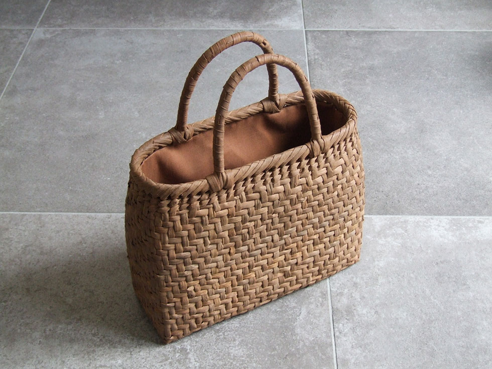 楽天市場】純国産 信州長野県 山葡萄かごバッグ 網代編み 定番型 上