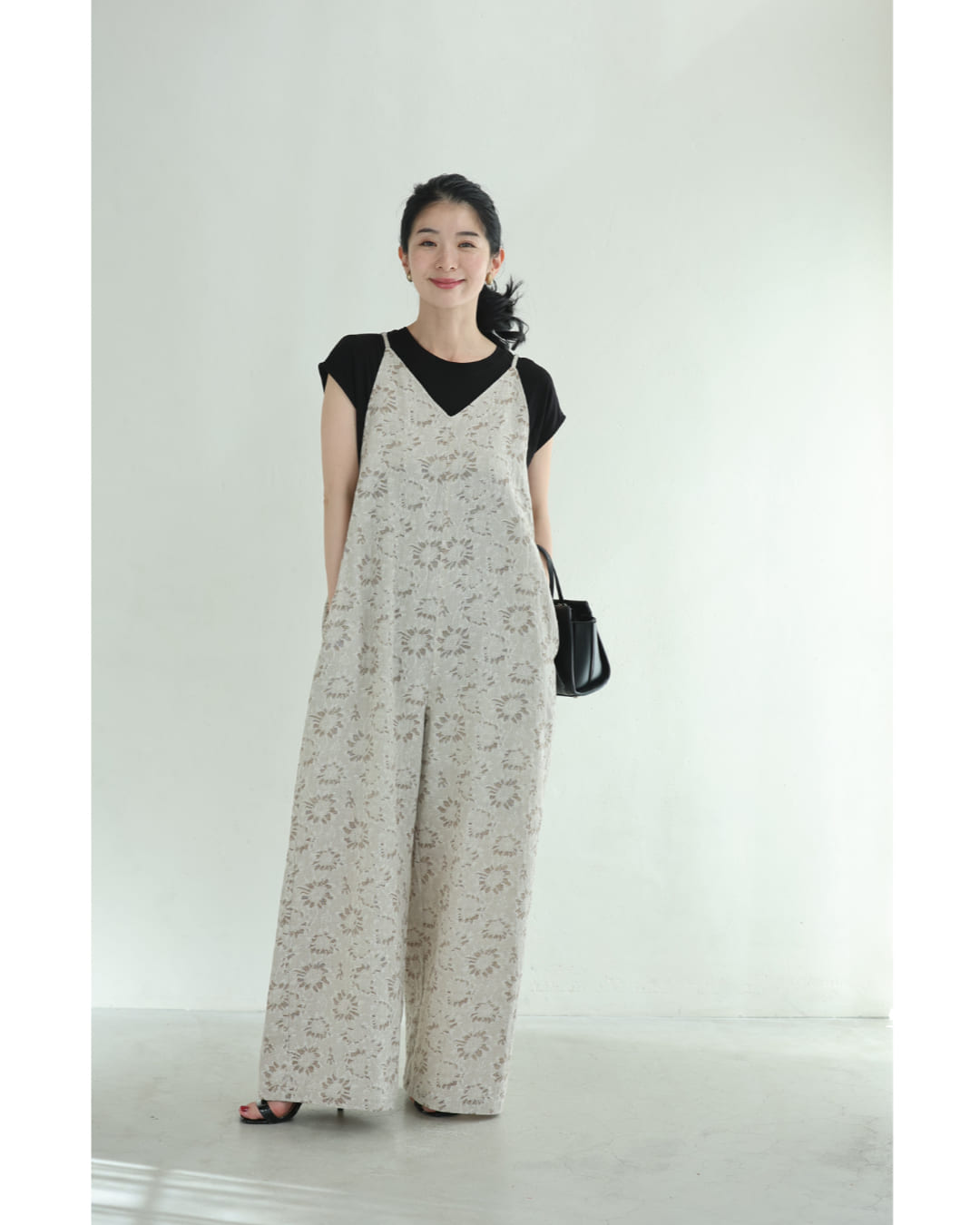 楽天市場】（S~L対応）くったり柔らかな花柄ジャガードサロペット : cawaii