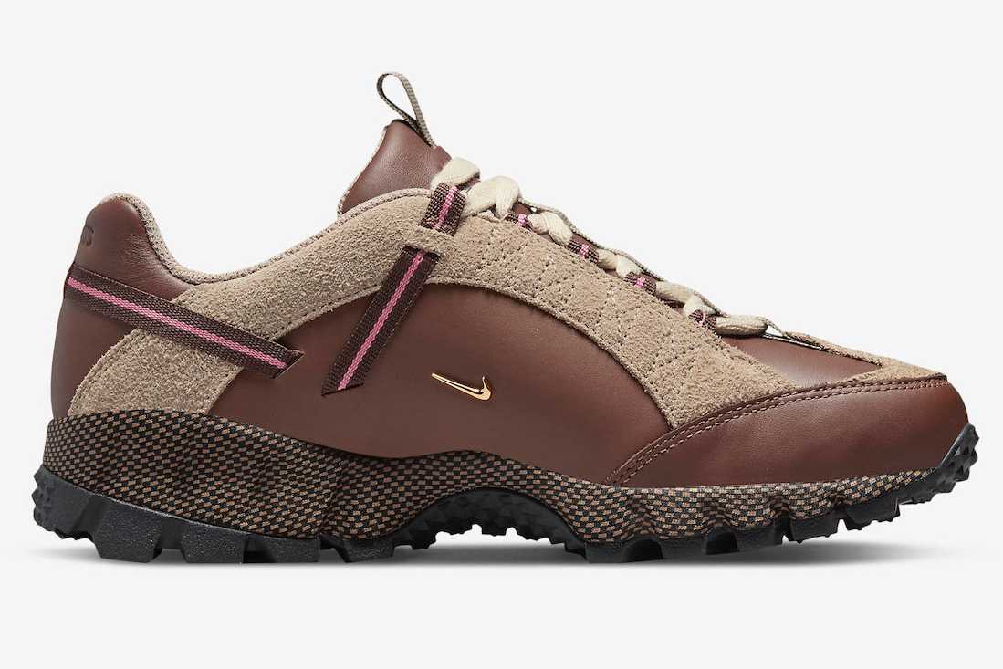楽天市場】Jacquemus × Nike WMNS Air Humara LX Ale Brown and Gold