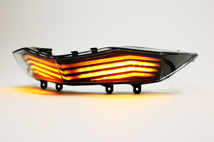 楽天市場】GAMMAS R3 フロウラインLED フラッシャー テールランプ