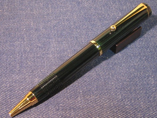 【加藤製作所】セルロイド ボールペン 縦縞グリーン 大西製作所 万年筆 セルロイド650シリーズ カラー 万年筆 ライト