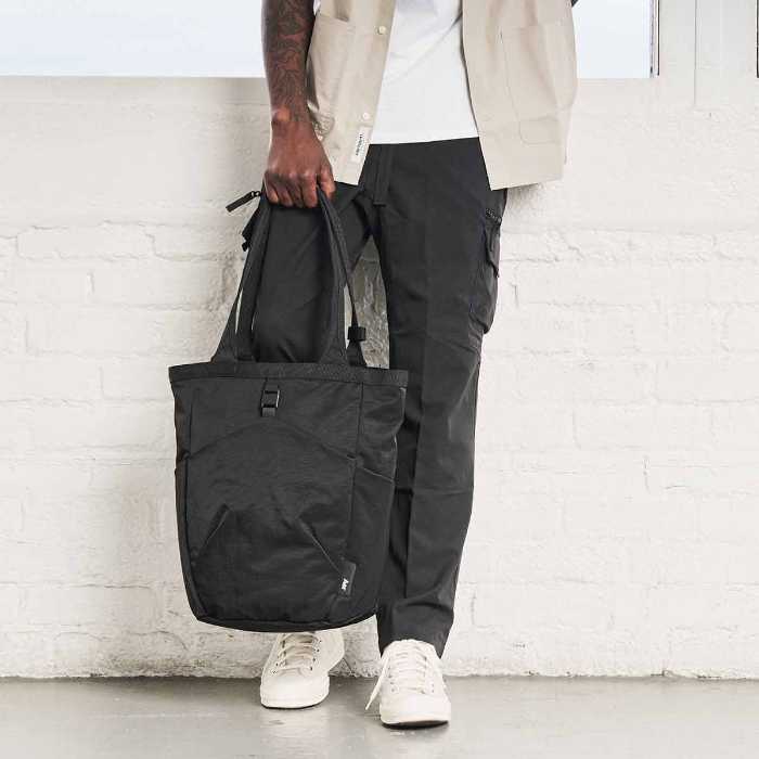 楽天市場】【最大64%OFFスーパーSALE】エアー トートバッグ Aer 21043