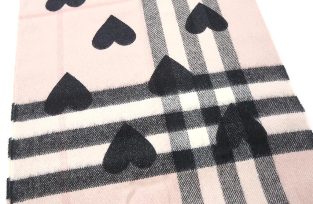 楽天市場】バーバリー BURBERRY チェック＆ハート マフラー ピンク
