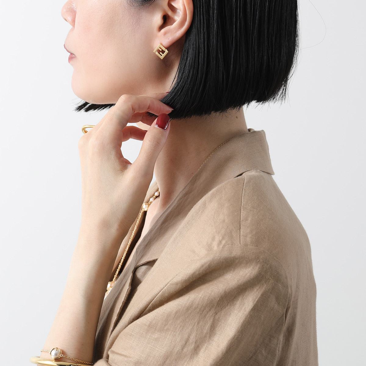 楽天市場】FENDI フェンディ ピアス FOREVER フォーエバー 8AK320 B08