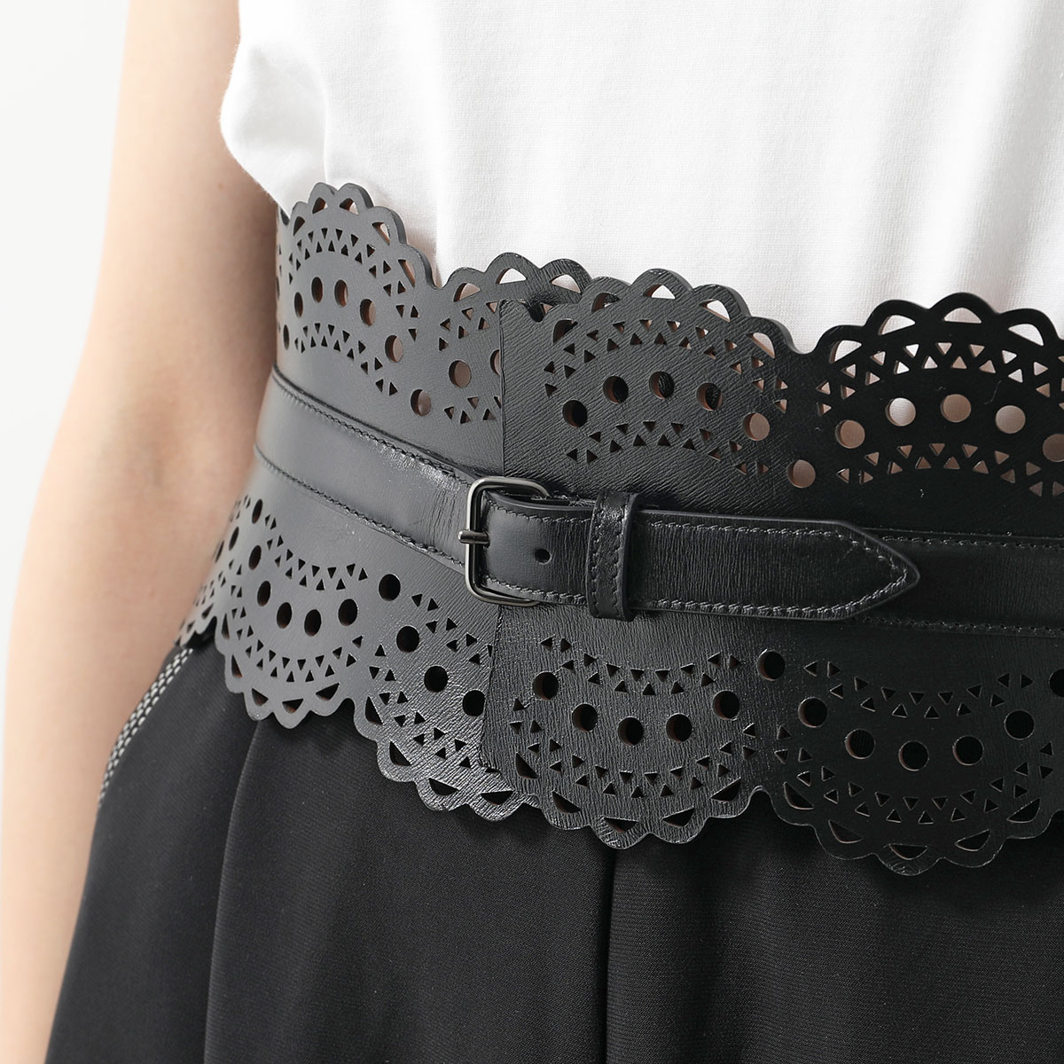 楽天市場】ALAIA アライア ベルト VIENNE ヴィエンヌ AA1C082GC0A29