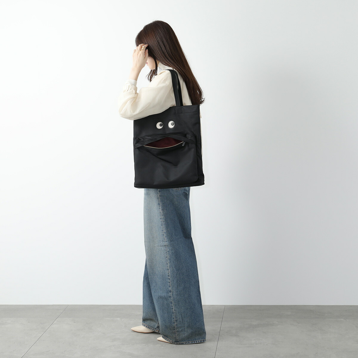 楽天市場】【最大2万円OFFクーポン対象・3/8限定】ANYA HINDMARCH