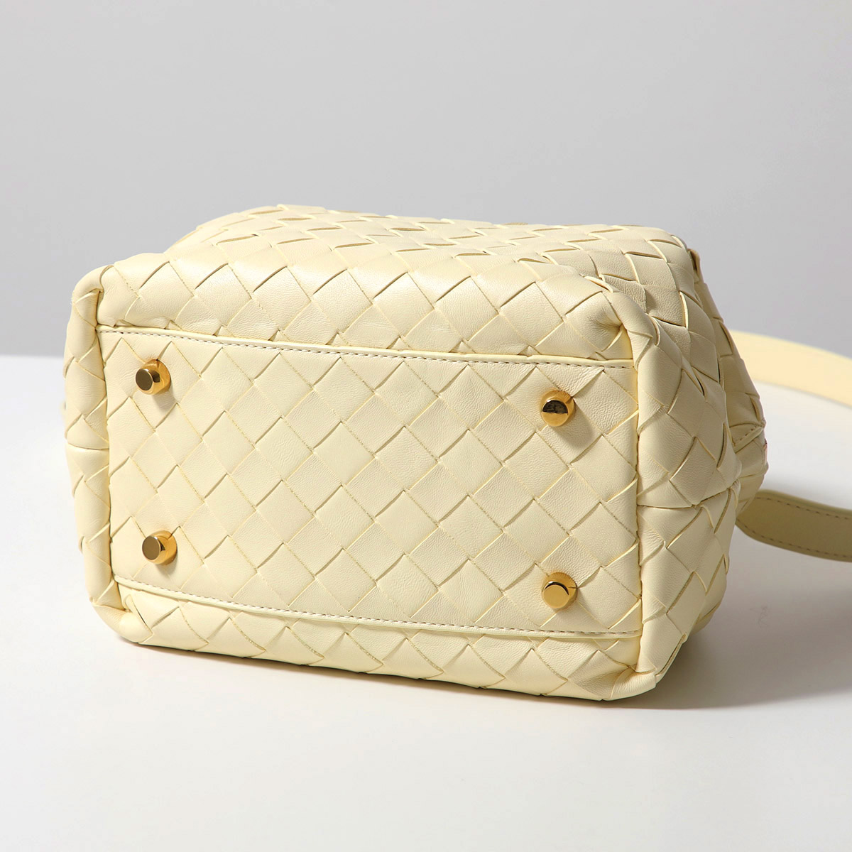 楽天市場】【最大2万円OFFクーポン対象・3/5限定】BOTTEGA VENETA