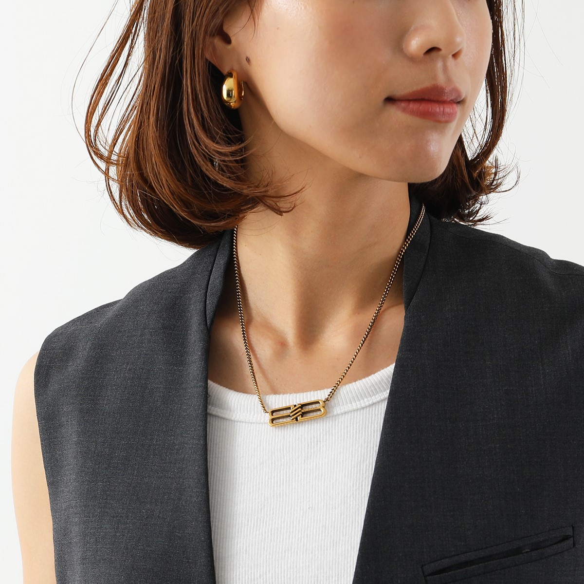 楽天市場】BALENCIAGA バレンシアガ ネックレス BB ICON コイン 696223