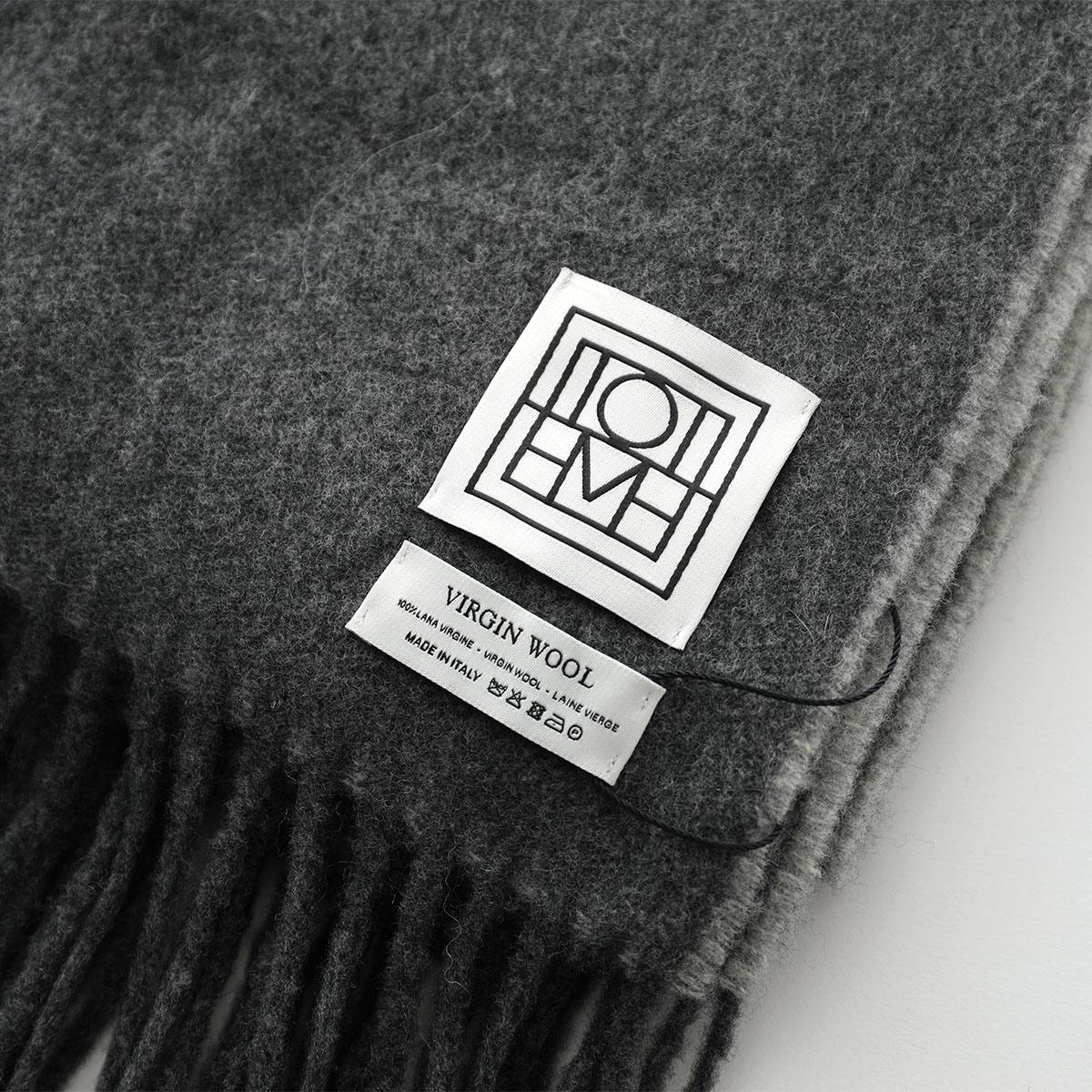 楽天市場】Toteme トーテム マフラー MONOGRAM JACQUARD WOOL SCARF
