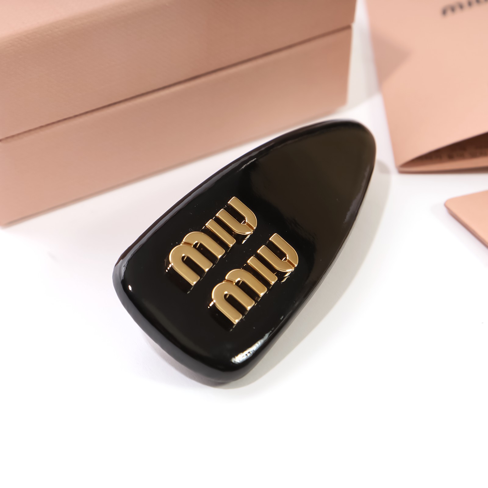 楽天市場】MIU MIU miumiu ミュウミュウ ヘアピン パテントレザー ヘア