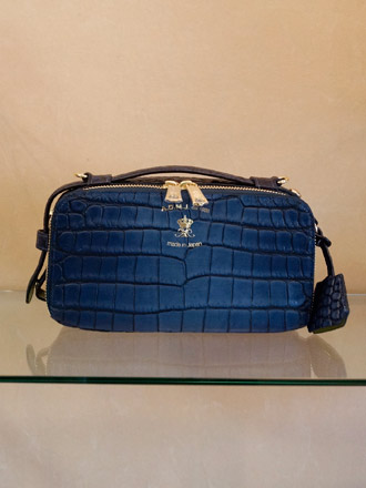 楽天市場】ADMJ エーディーエムジェイ クロコ型押しウォレットバッグ