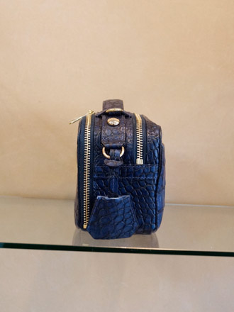 楽天市場】ADMJ エーディーエムジェイ クロコ型押しウォレットバッグ