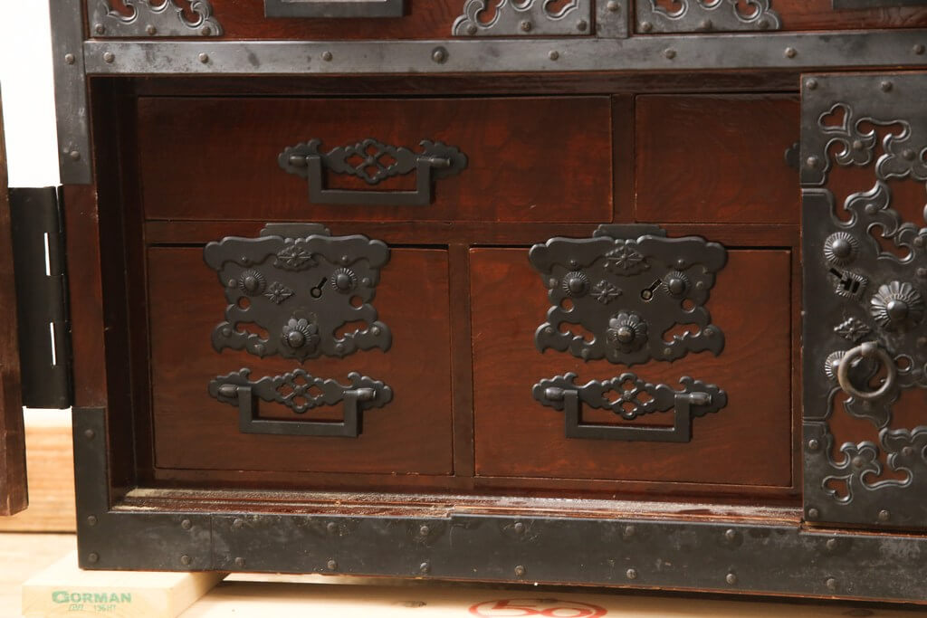 楽天市場】☆事前問合せ必須☆ 和製ビンテージ 佐渡船箪笥 工芸品 総欅