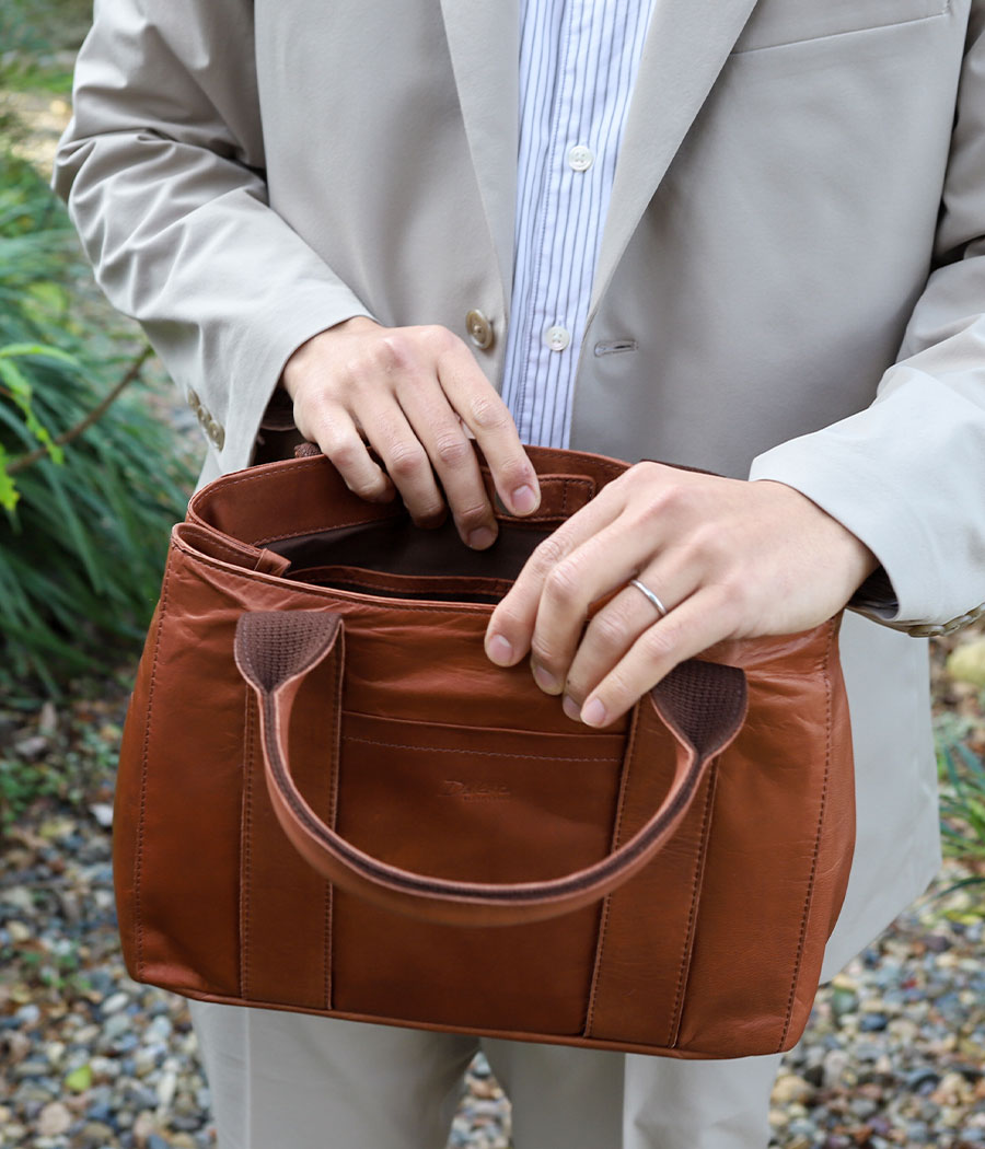 楽天市場】ダコタ Dakota BLACKLABEL ホースト3 馬革 マイクロトート