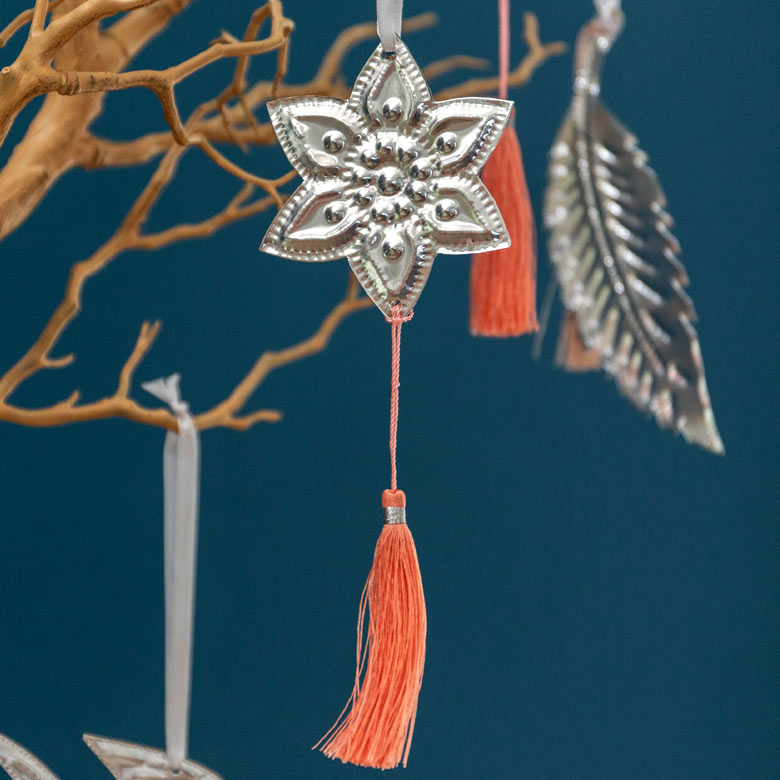 楽天市場】オーナメント アルミ製 星 ハート 花 蝶々 フェザー 羽根