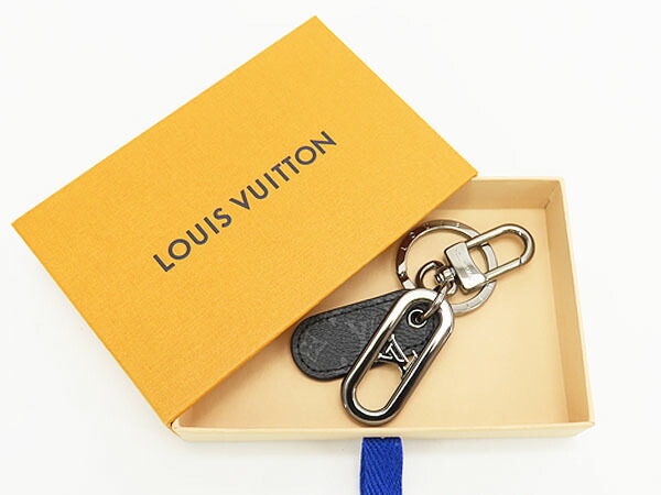 楽天市場】【ほぼ新品】ルイヴィトン LOUIS VUITTON キーホルダー LV