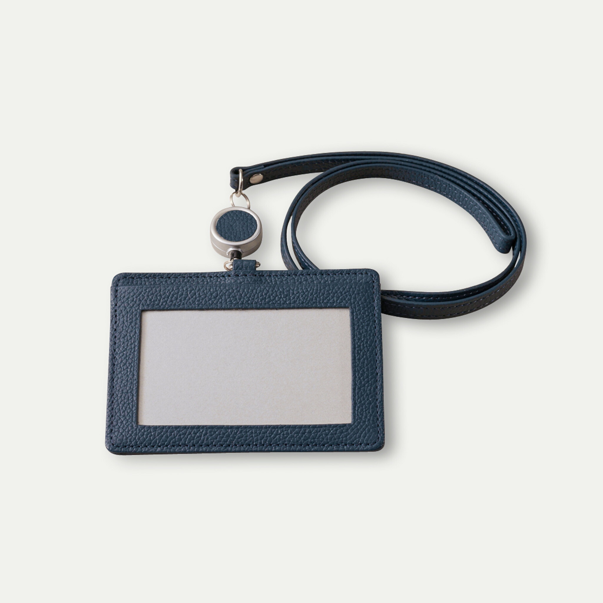 楽天市場】【楽天1位☆4.43】IDカードホルダー 本革 軽量 リール付き