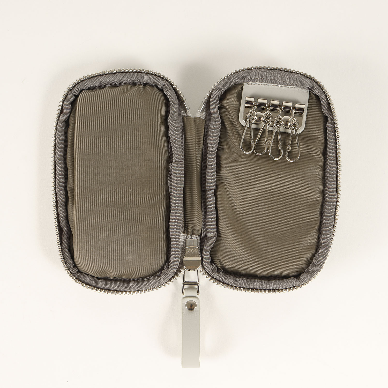 楽天市場】KAWANISHI KABAN カワニシカバン 撥水レザー ラウンドジップ