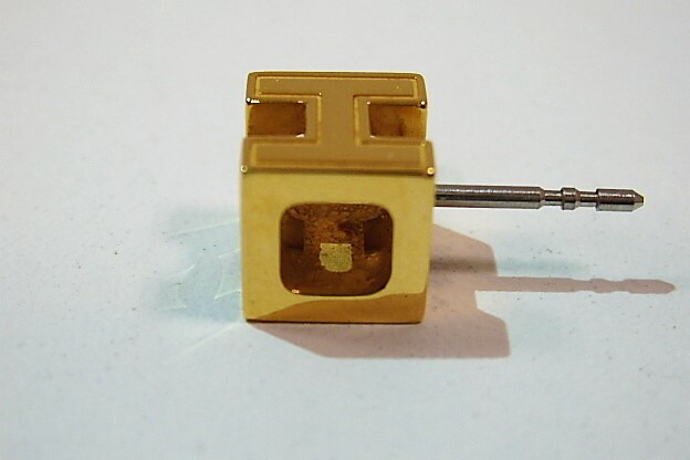 楽天市場】美品 エルメス HERMES ピアス カージュ ド アッシュ H