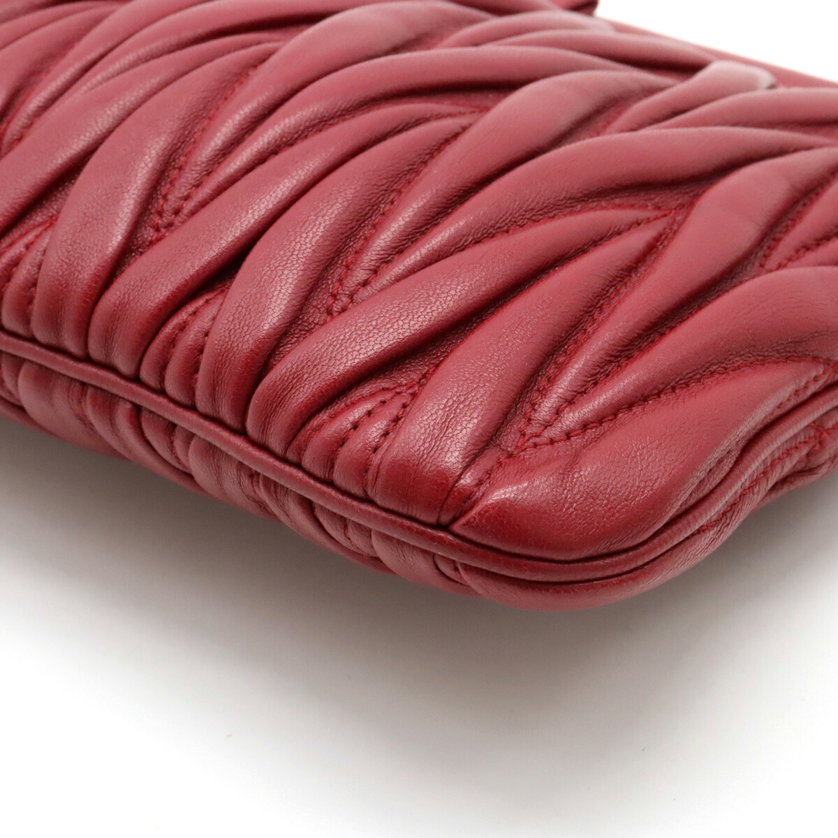 楽天市場】【バッグ】Miu Miu ミュウ ミュウ ミュウミュウ マテラッセ