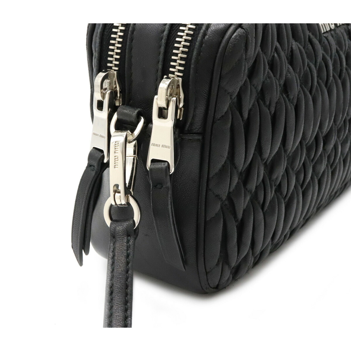楽天市場】【バッグ】Miu Miu ミュウ ミュウ ミュウミュウ マテラッセ